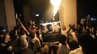 Nigerians rally in Lagos after death of Afrobeats star